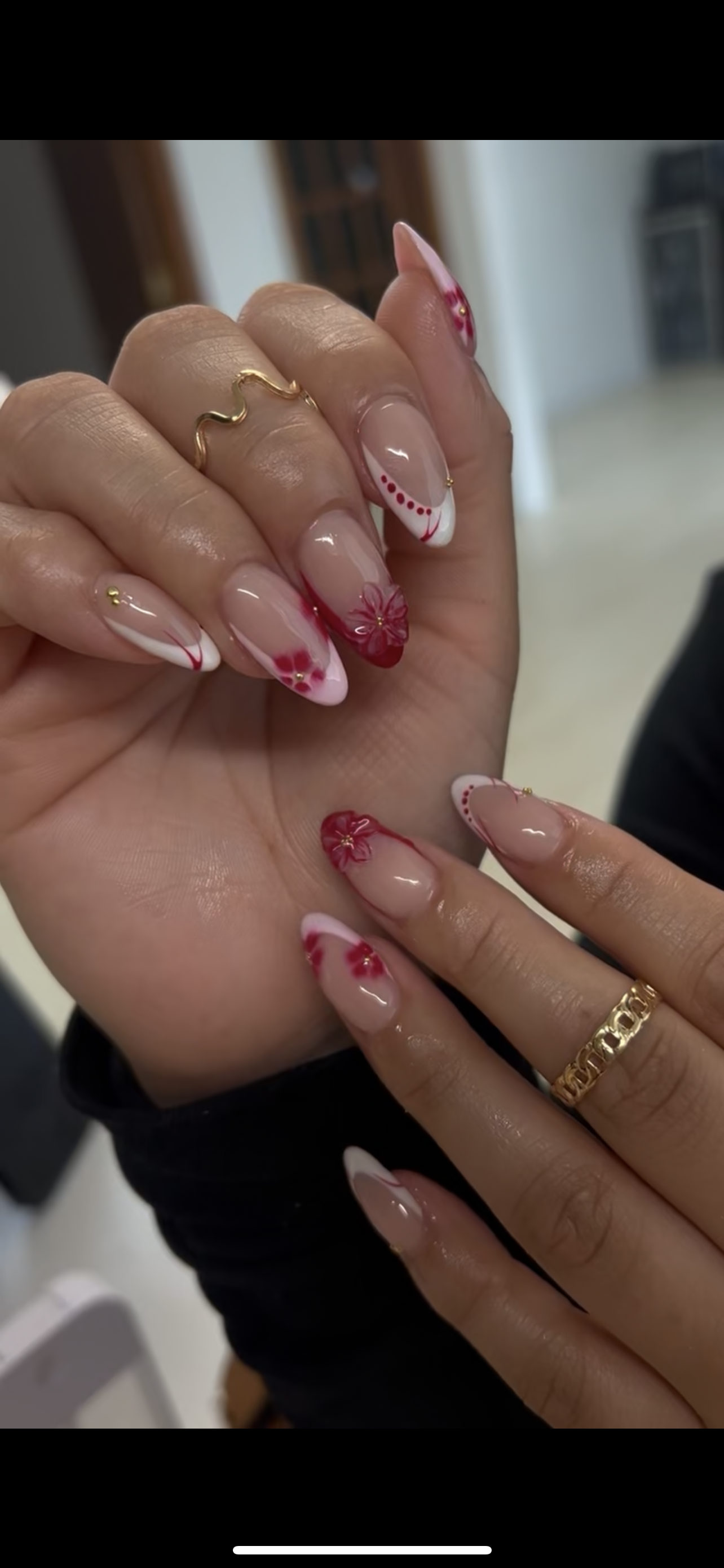 Seoul Nails logo
